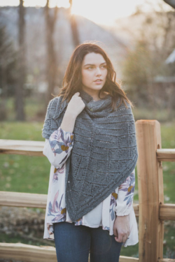 Krokos Shawl Anne Hanson knit shawl pattern