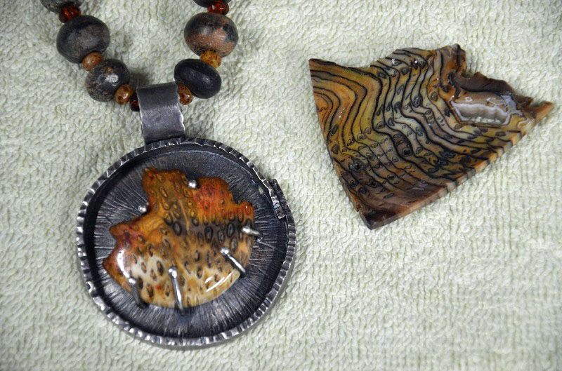buying and setting cabochons with Lexi Erickson