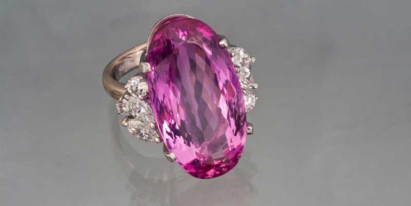 Pink topaz - November birtstone and amazingly beautiful gemstone