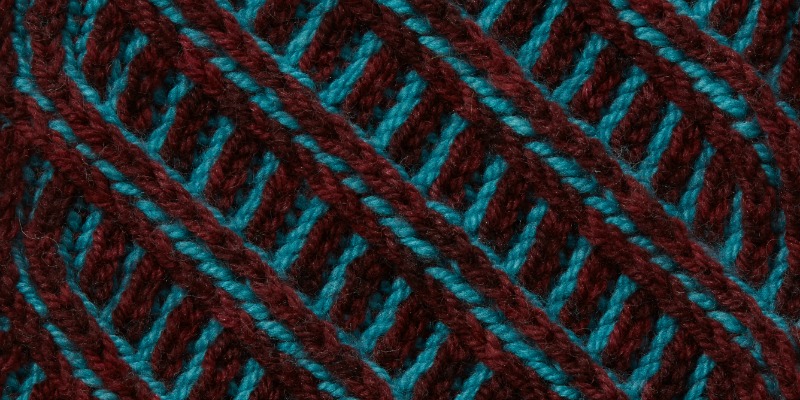 Get on a Roll with Bold Brioche Cables! Get on a Roll with Bold Brioche Cables!