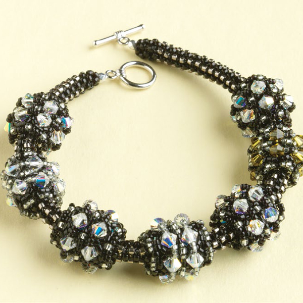 Why Beaded Beads Make The Perfect Summer Road Trip Project