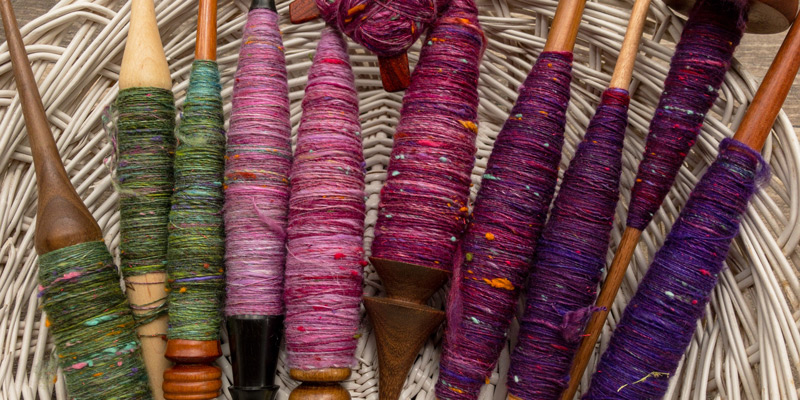 Her Handspun Habit: How to Ply Yarn from Spindles (Part I) Her Handspun Habit: How to Ply Yarn from Spindles (Part I)