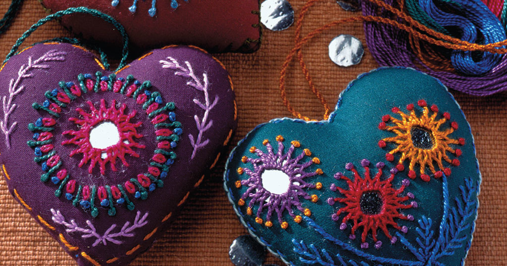 Shisha Ornaments to Stitch in Time for Christmas Shisha Ornaments to Stitch in Time for Christmas