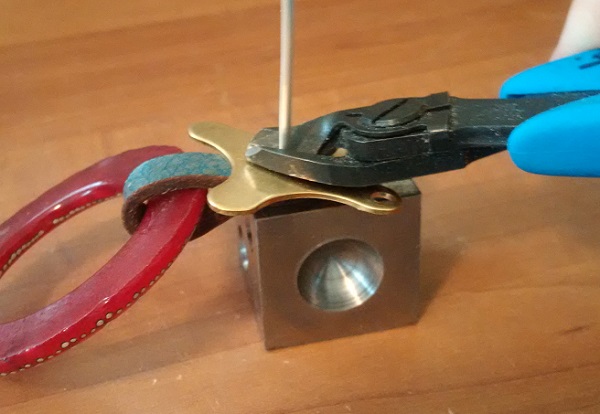riveting-essentials-block