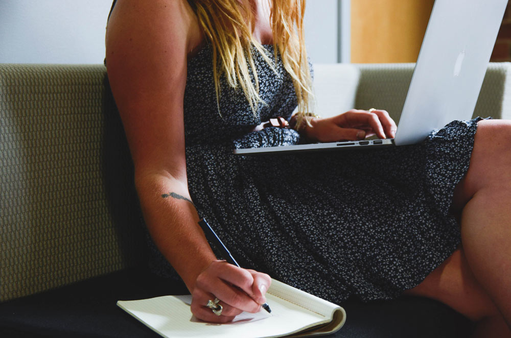 Create a Top Jewelry Website: Start Now with These 5 Important Questions About Online Selling Create a Top Jewelry Website: Start Now with These 5 Important Questions About Online Selling